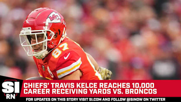 121222-Travis Kelce milestone